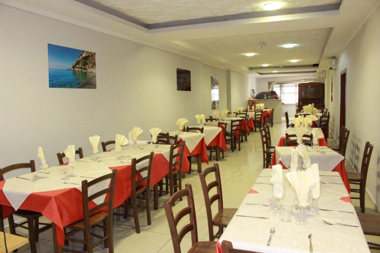 Hotel Nettuno Montecatini Terme Exterior photo