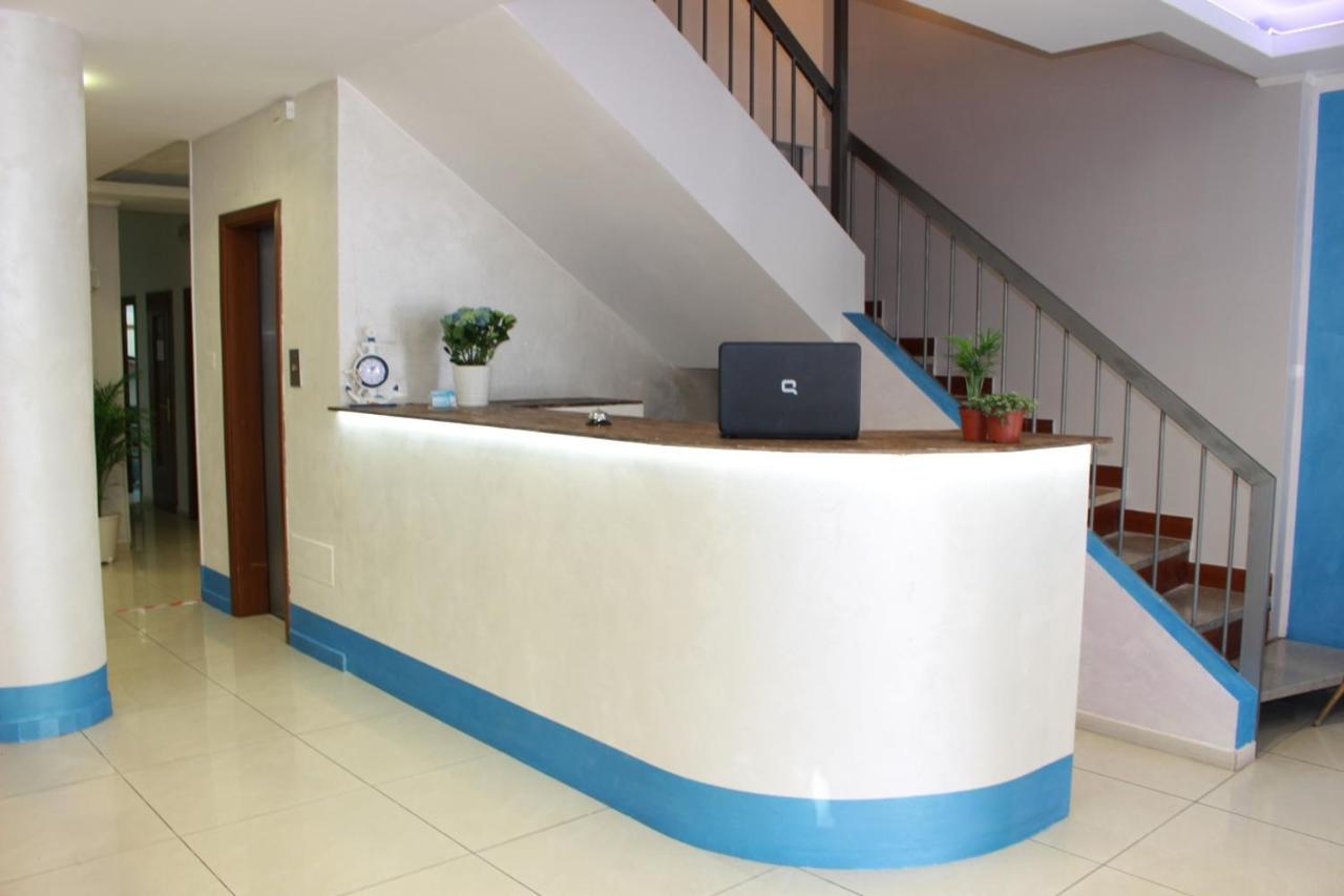 Hotel Nettuno Montecatini Terme Exterior photo